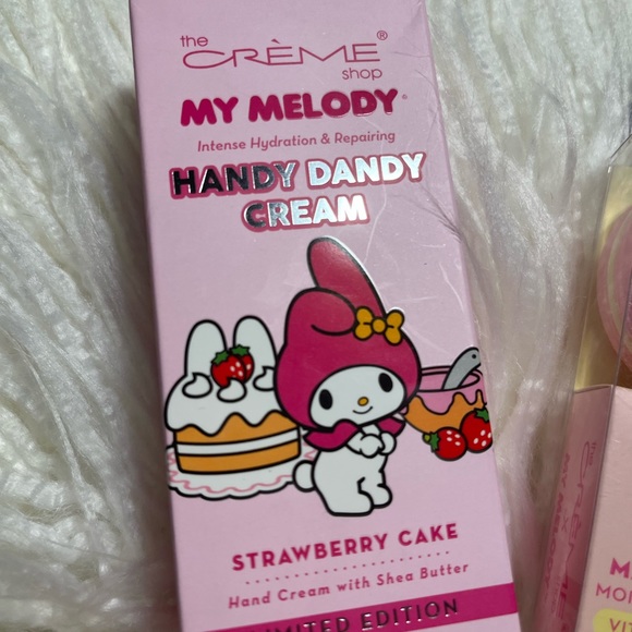The CREME ~MY MELODY~ 🎀 - Picture 2 of 8